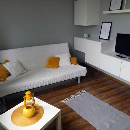 Apartment 35